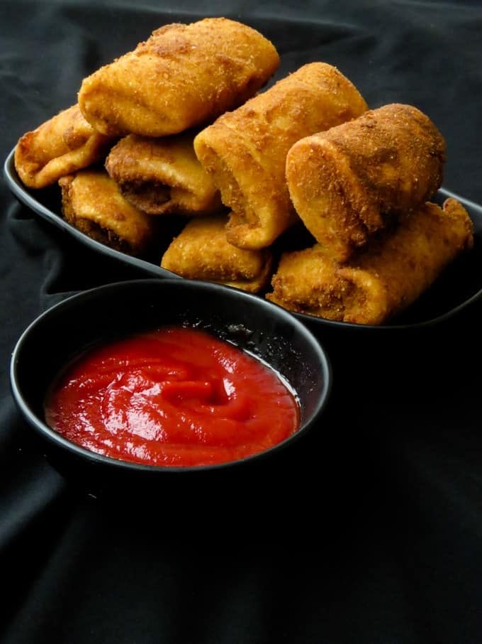 Chicken & sweetcorn breadrolls