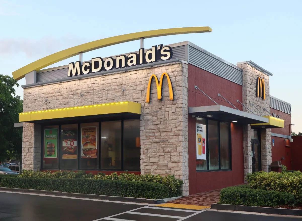 McDonald’s is preparing a $5 meal deal to attract customers back into its outlets.