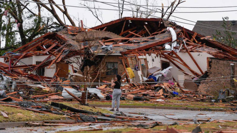 Strong storms are hitting parts of the US for the third straight day after spawning destructive Oklahoma tornadoes